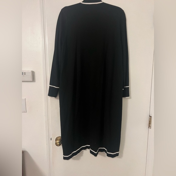 Black Knit Long Cardigan with White Trim size L - Picture 5 of 9